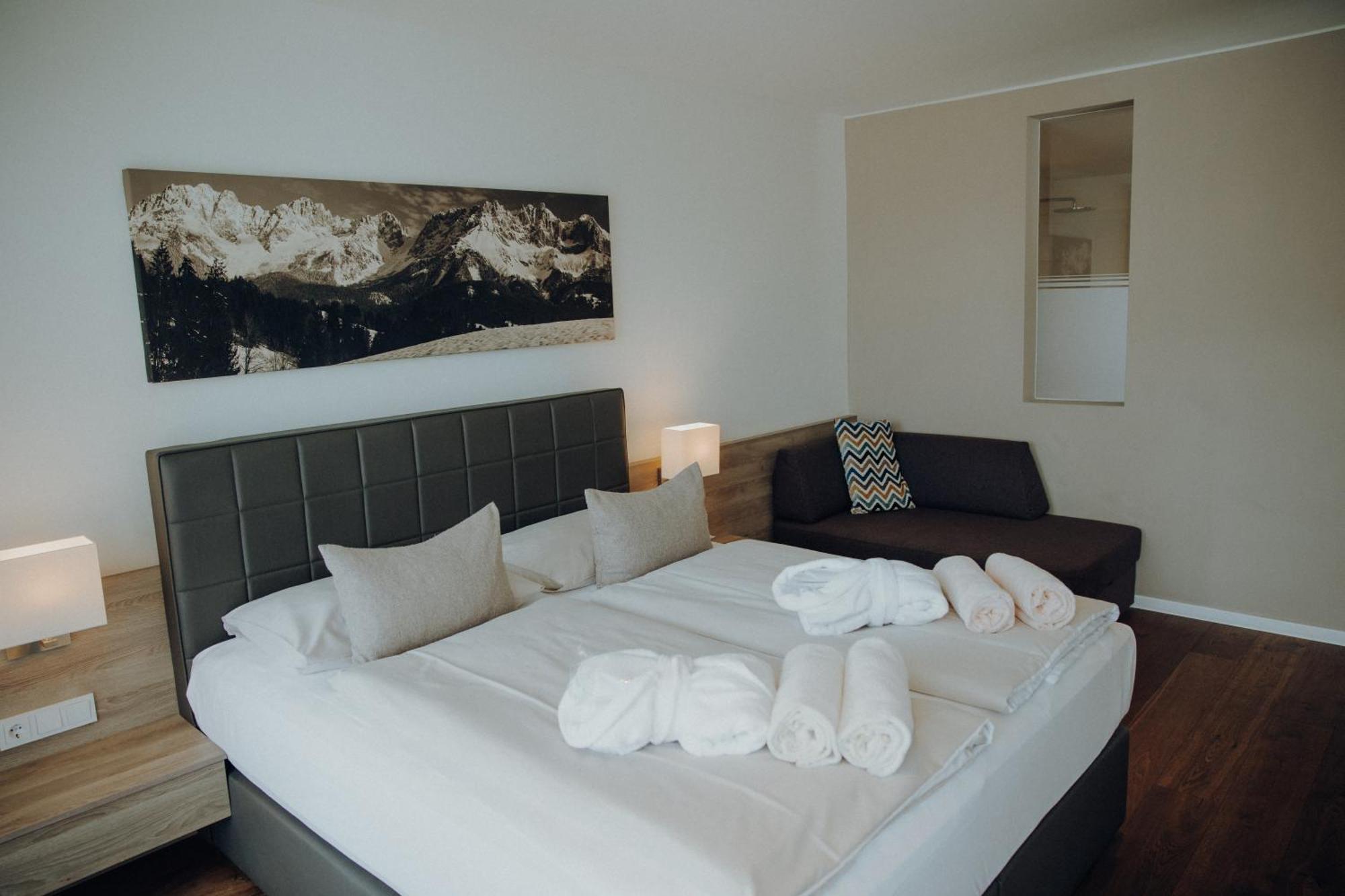 Alpenhotel Kaiserfels Санкт Йохан ин Тирол Екстериор снимка