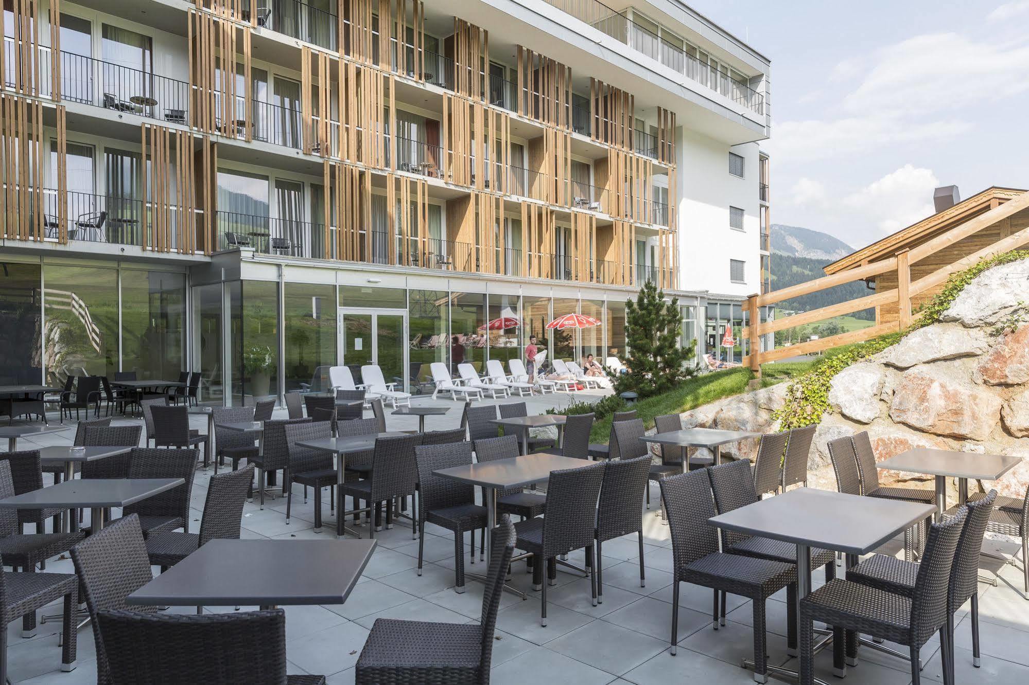 Alpenhotel Kaiserfels Санкт Йохан ин Тирол Екстериор снимка